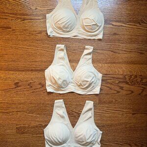 3 True & Co bras V-Neck Bralette Size M Style 14838